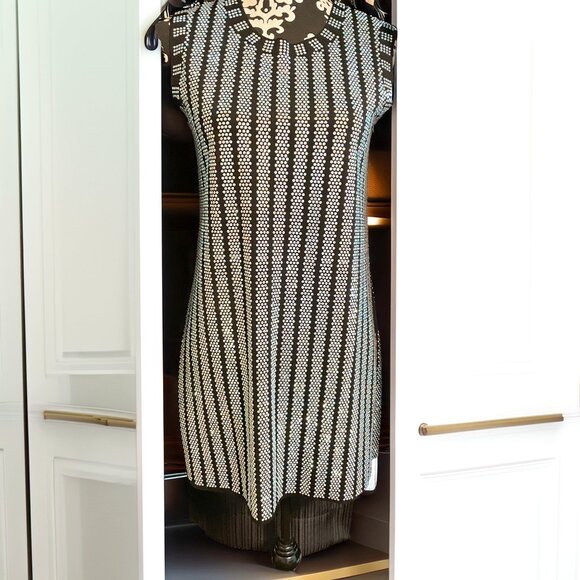 Black with Iridescent Crystal Embellished Sleeveless A-Line Party Dress - Picture 1 of 4